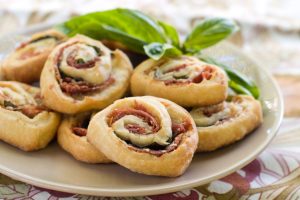 15 Rolls of Puff Pastry